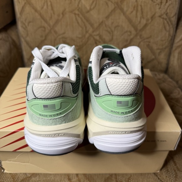 New Balance 990 v6 Men\'s Size 9D Mint Green Suede Athletic Shoes U990AB6 main image 4